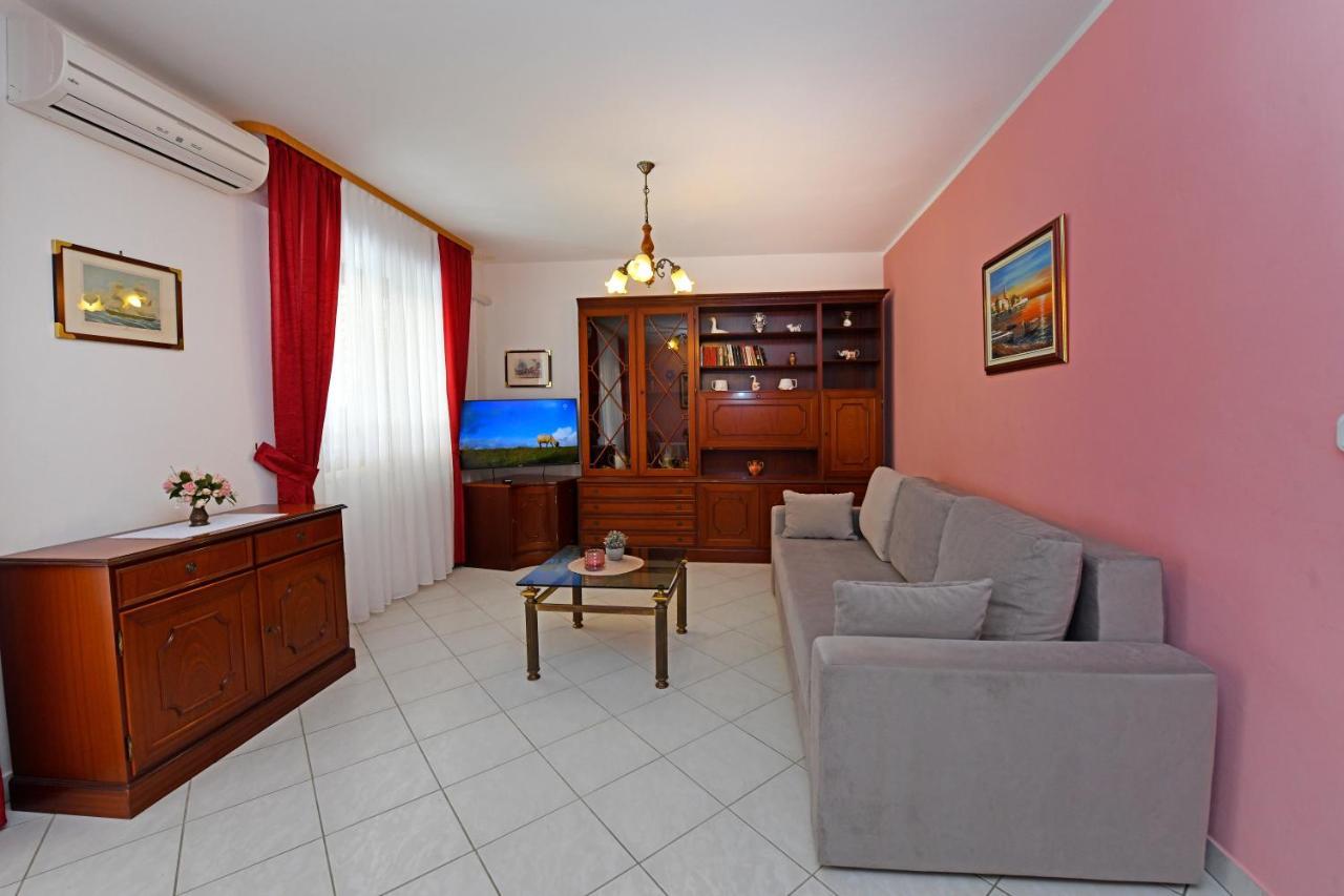 Apartments Jasmina Poreč Zewnętrze zdjęcie